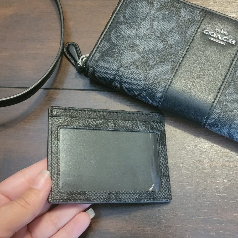 Coach Black Signature Crossbody Bag 3 Piece Set With Wallet And Card Holder - Picture 6 of 7